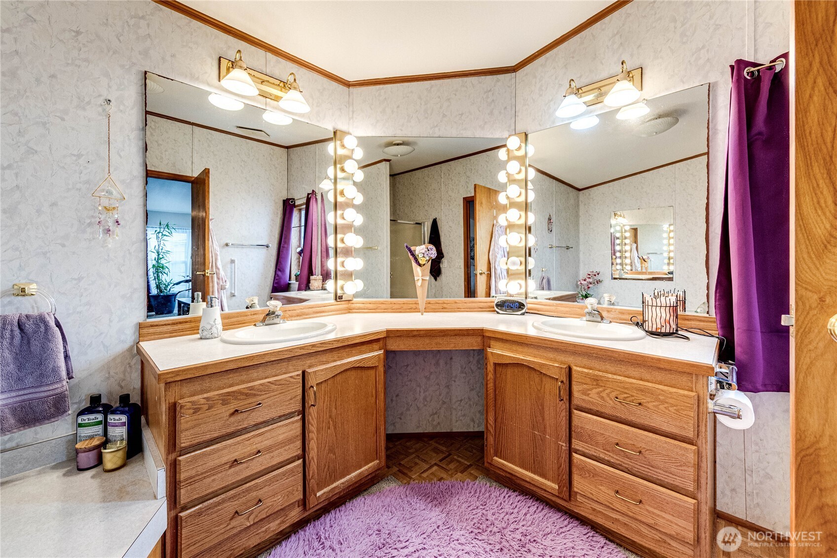 617 N 7th Avenue , Sequim, WA 98382
