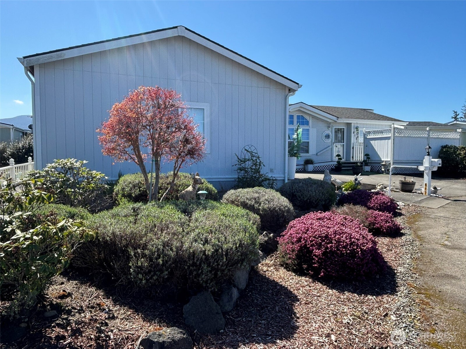 617 N 7th Avenue , Sequim, WA 98382
