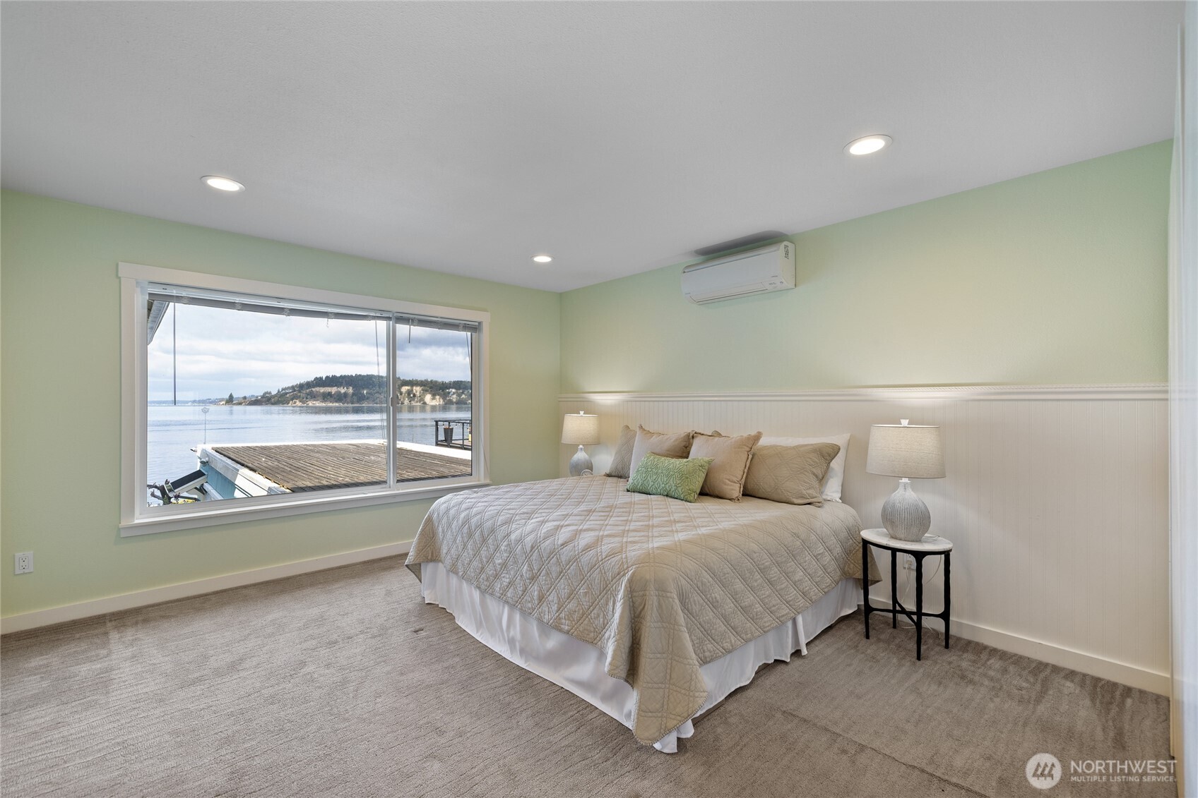 1834 Day Island Blvd W, University Place, WA 98466