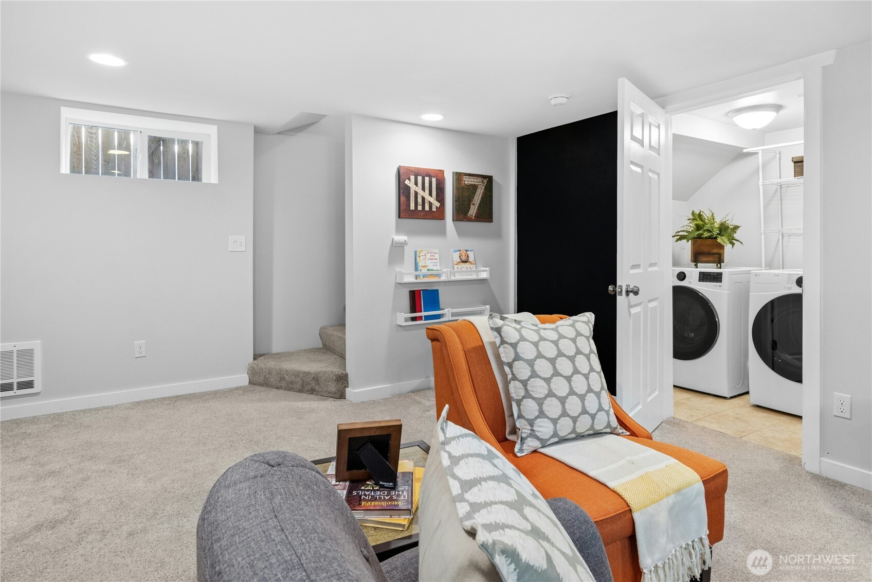 350 Meadow Avenue N, Renton, WA 98057