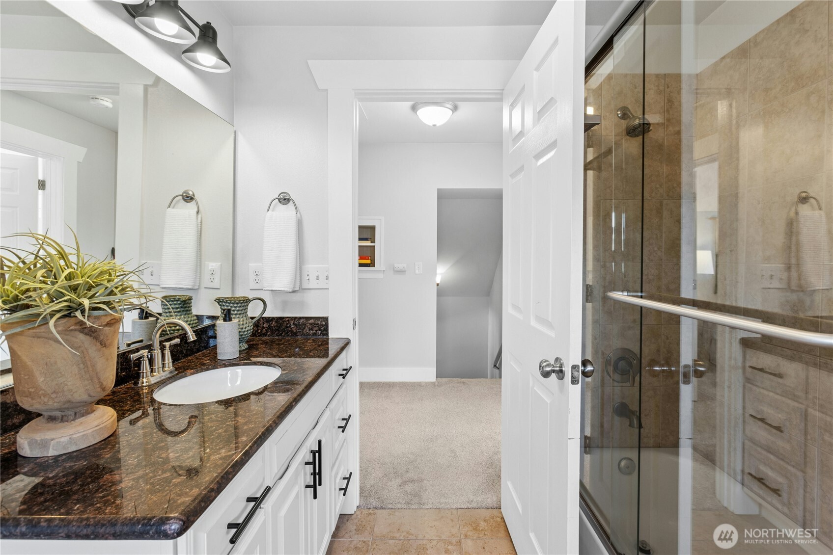 350 Meadow Avenue N, Renton, WA 98057