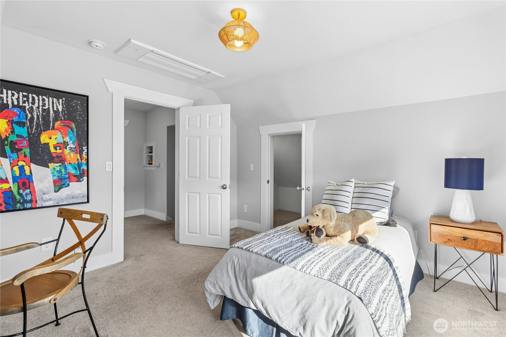 350 Meadow Avenue N, Renton, WA 98057