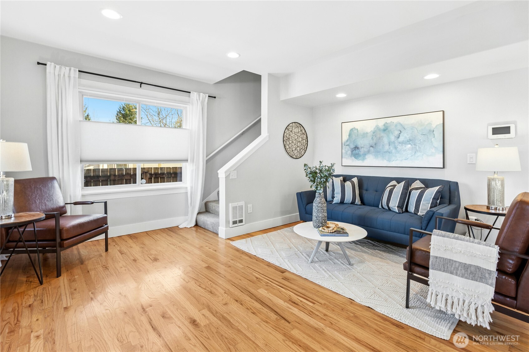 350 Meadow Avenue N, Renton, WA 98057