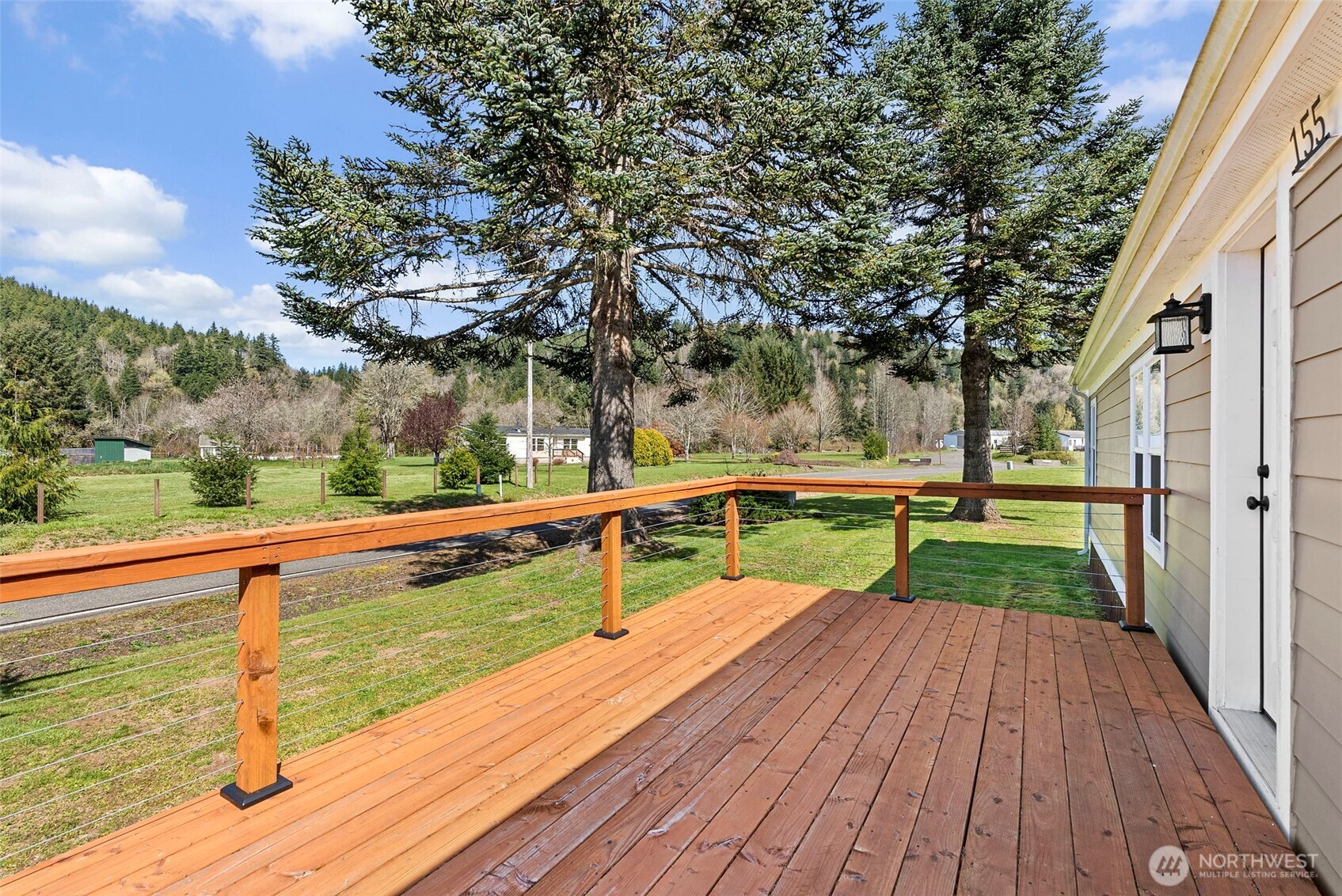 155 Camp One Road , Raymond, WA 98577