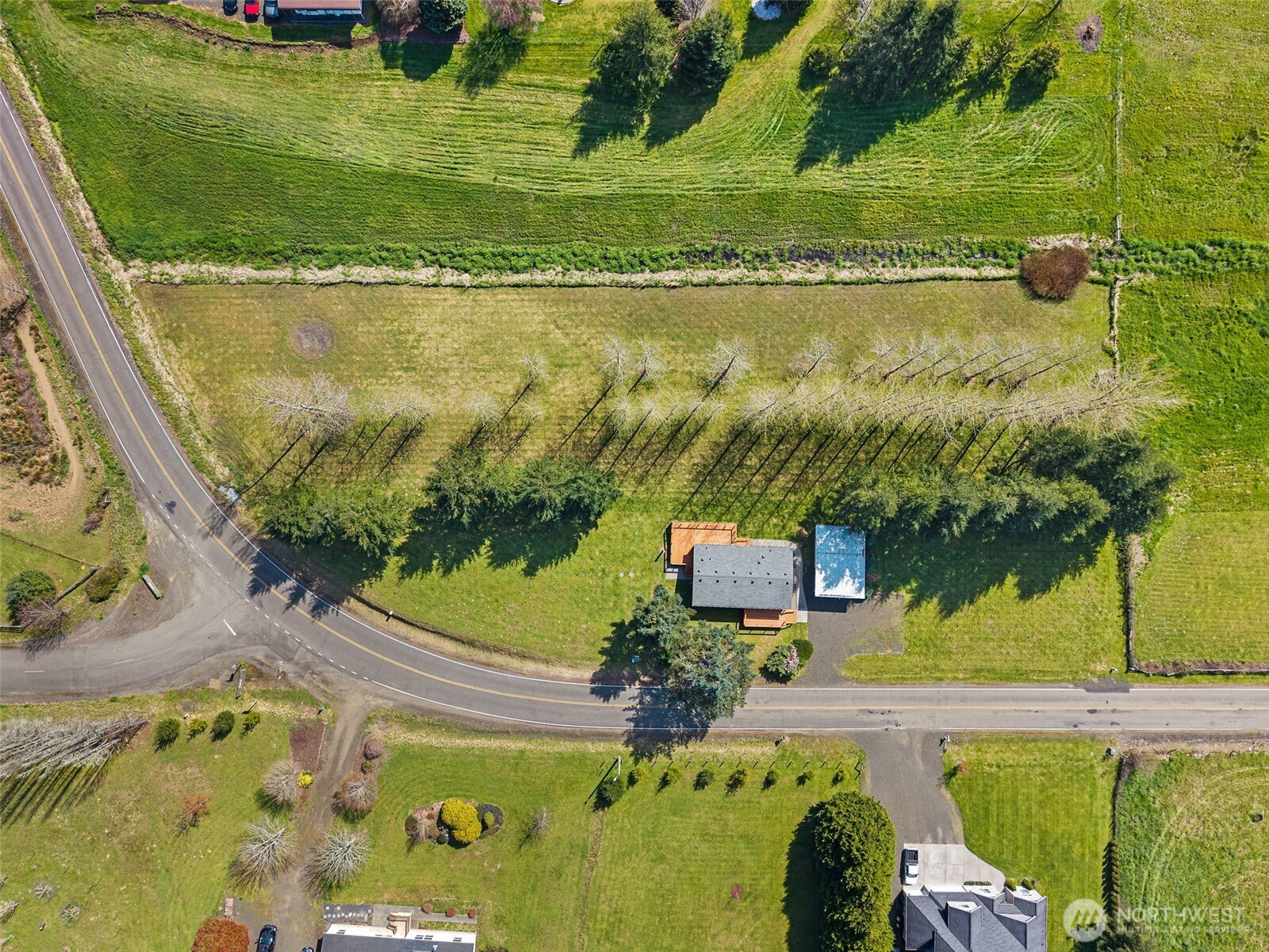 155 Camp One Road , Raymond, WA 98577