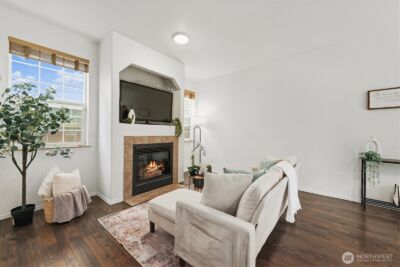 18551 E 96th Avenue , Puyallup, WA 98375-6330 - Photo 12