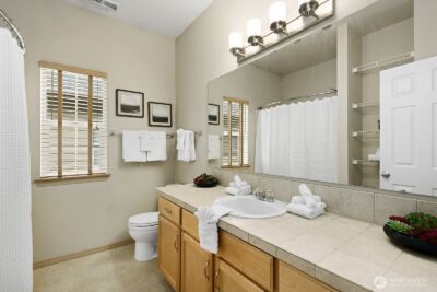 18551 E 96th Avenue , Puyallup, WA 98375-6330 - Photo 29