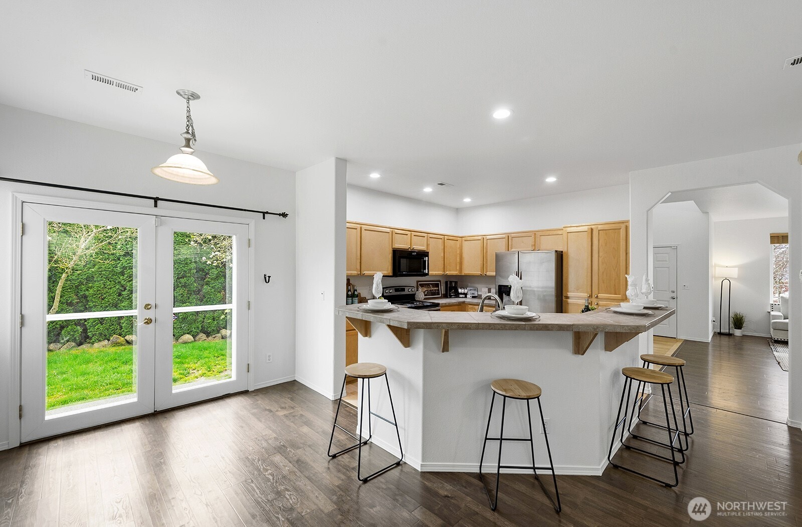 18551 E 96th Avenue , Puyallup, WA 98375-6330