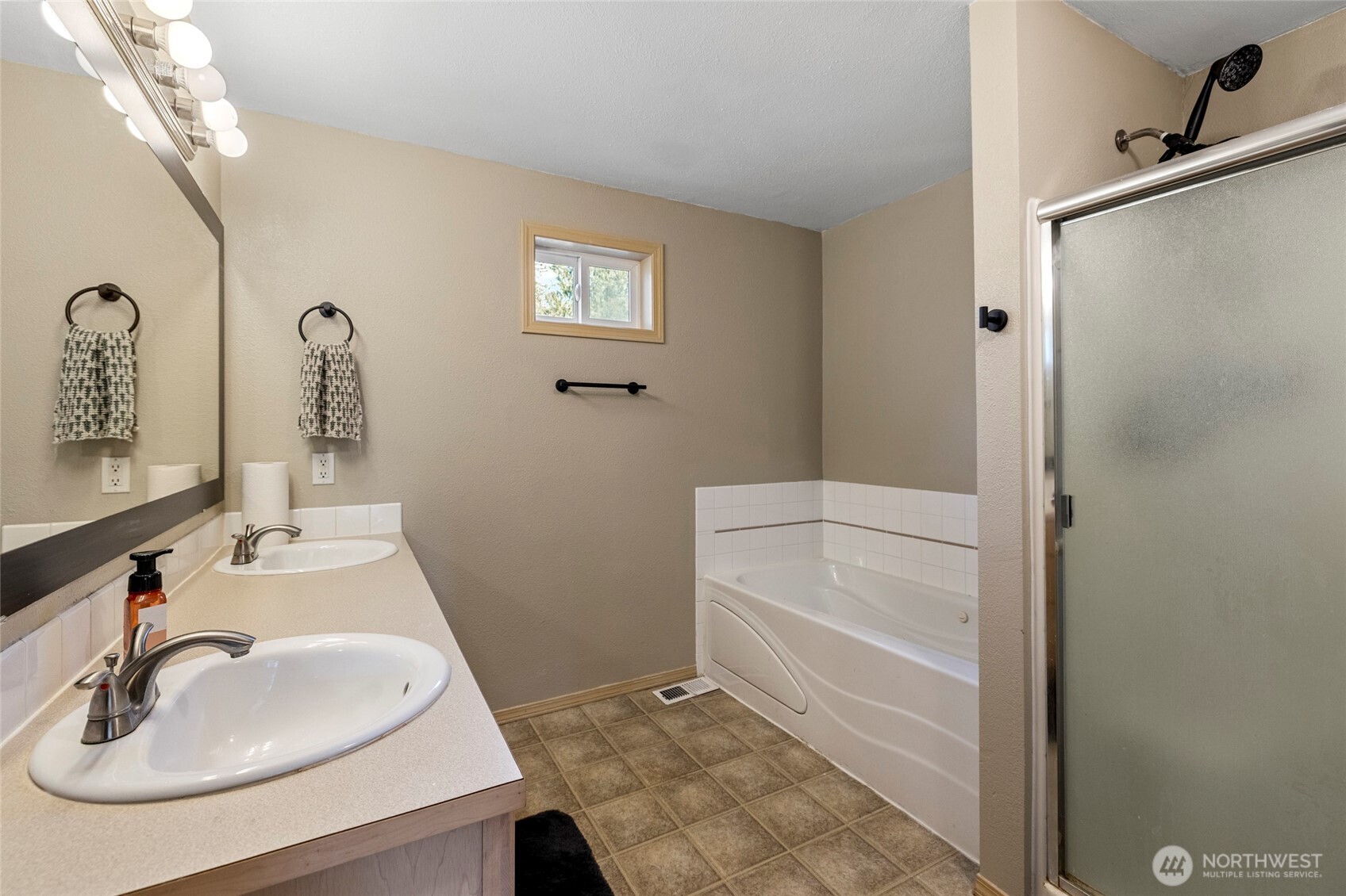 43610 Scenic River Court , Concrete, WA 98237