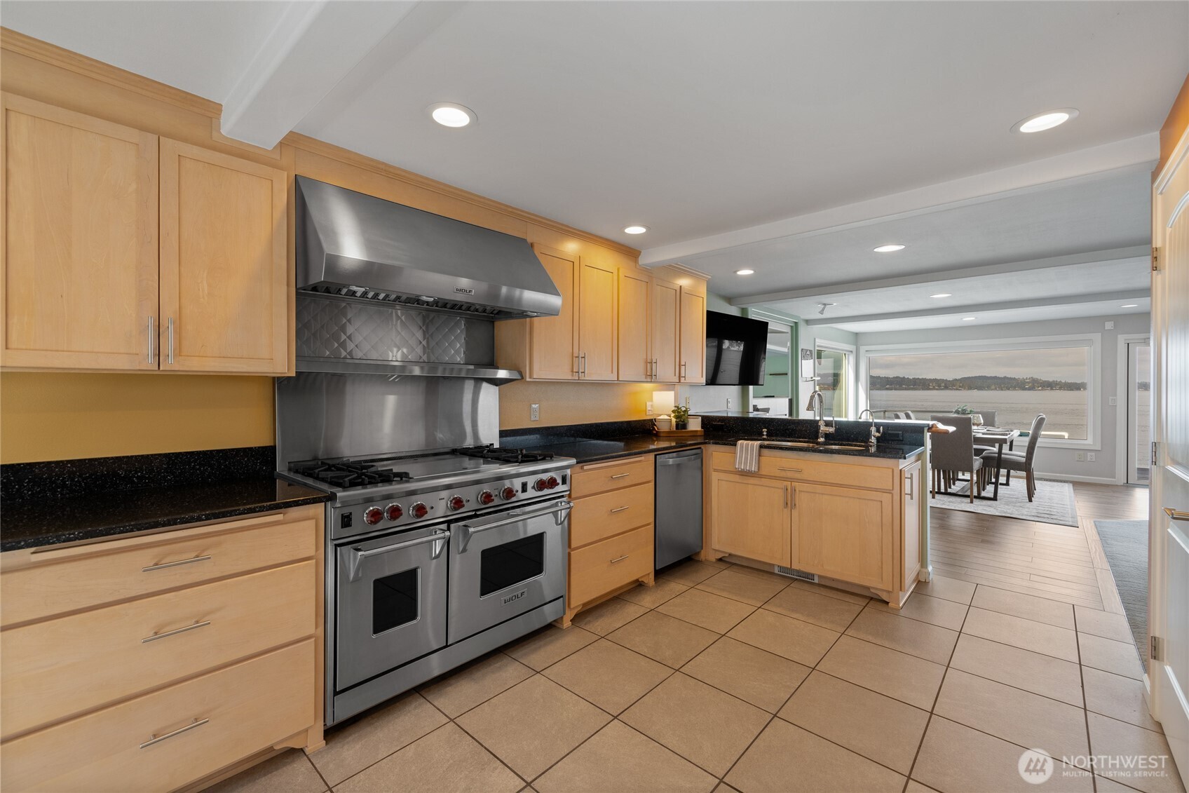 1838 Day Island Boulevard W, University Place, WA 98466