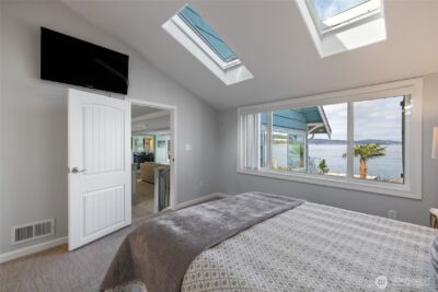 1838 Day Island Boulevard W, University Place, WA 98466 - Photo 16
