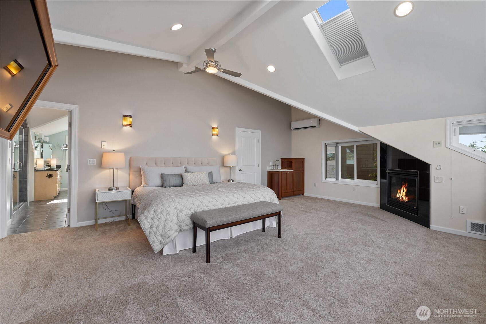 1838 Day Island Boulevard W, University Place, WA 98466