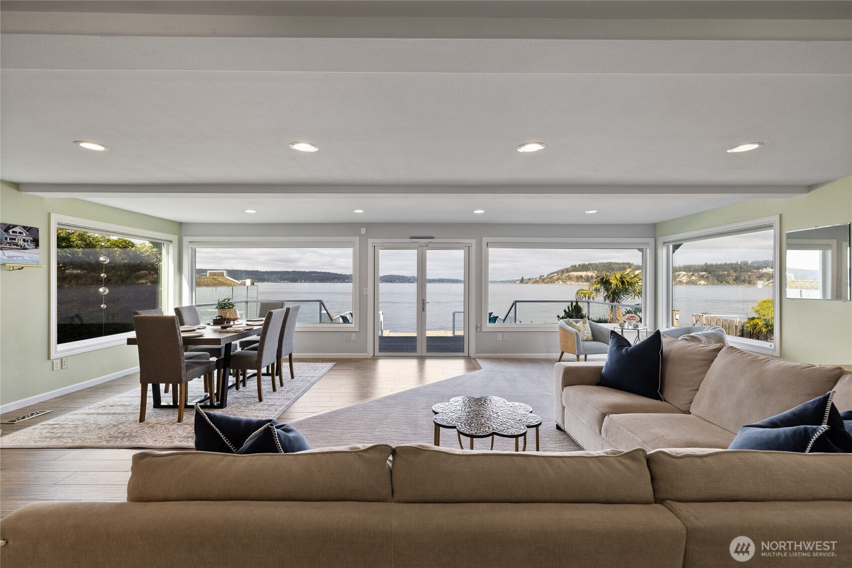 1838 Day Island Boulevard W, University Place, WA 98466