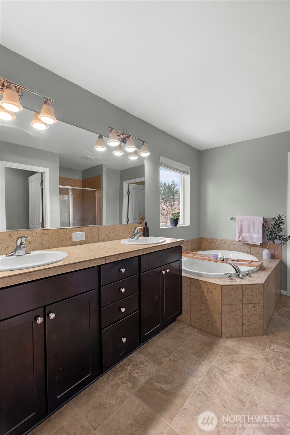 3005 Eagle Loop NE, Lacey, WA 98516