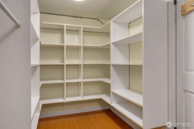 525 W Prospect Street #A, Seattle, WA 98119 - Photo 24