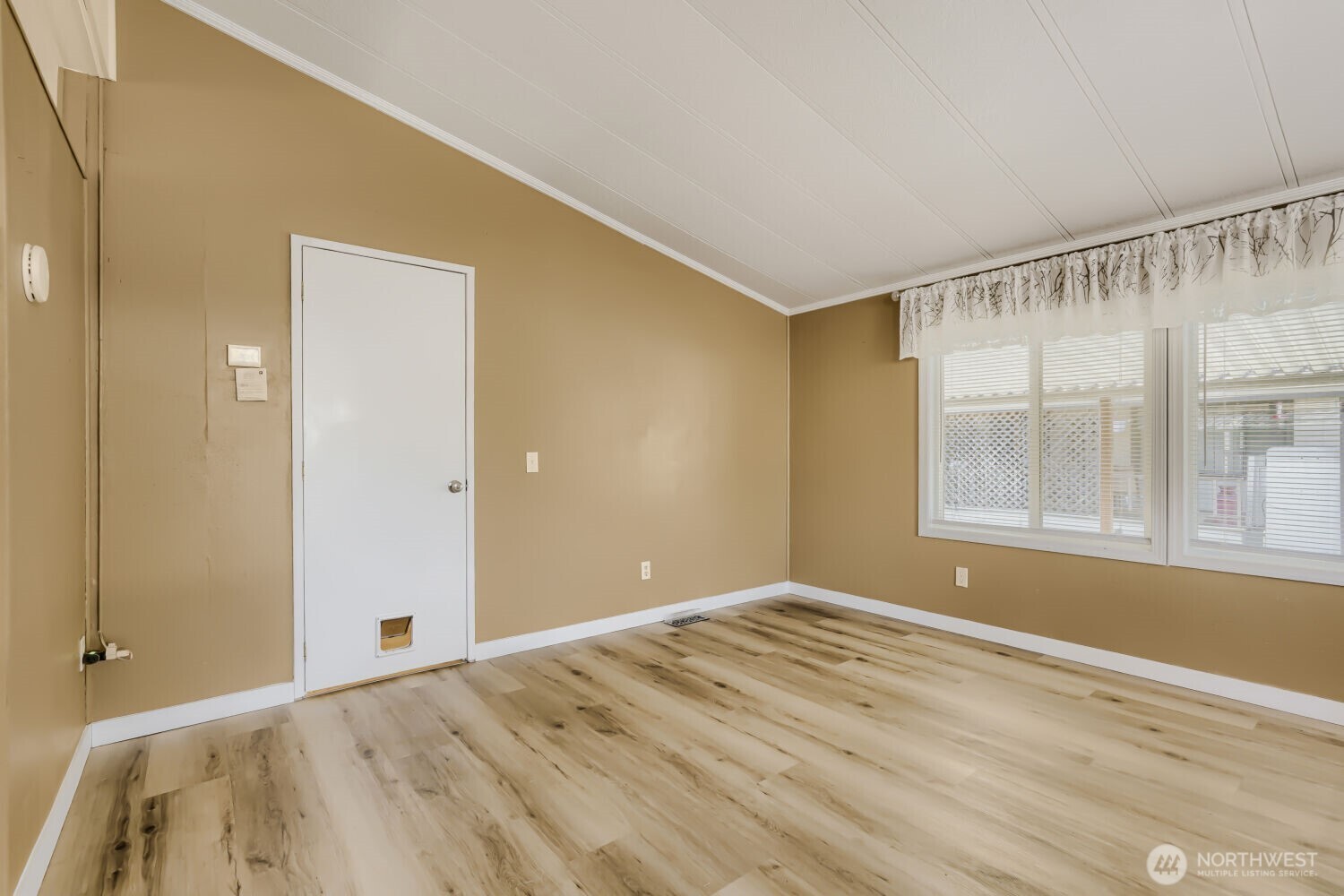 3611 I Street NE #16, Auburn, WA 98002