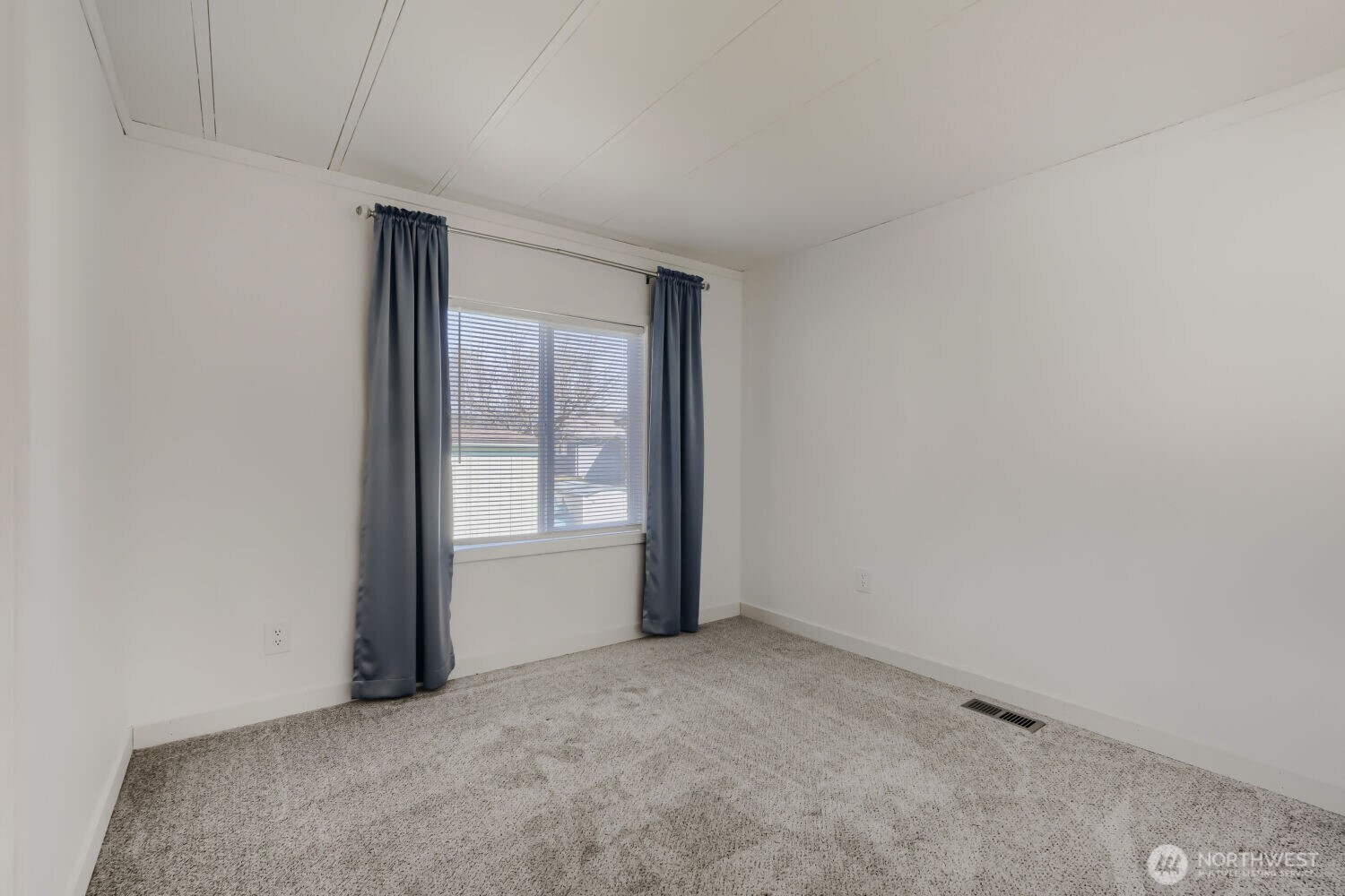 3611 I Street NE #16, Auburn, WA 98002