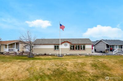 17693 NW Road 5 #52, Quincy, WA 98848