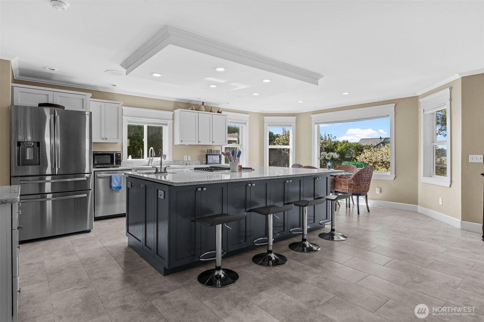 1607 Nisqually Street , Steilacoom, WA 98388