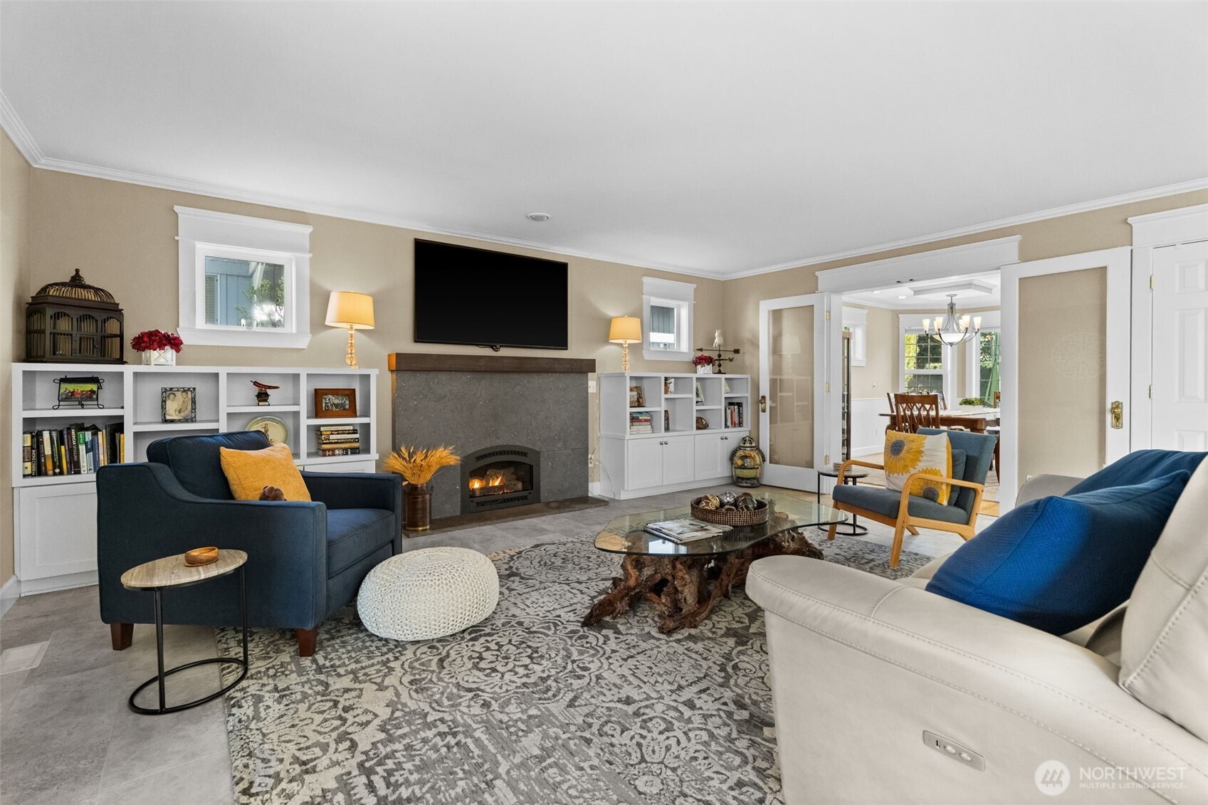 1607 Nisqually Street , Steilacoom, WA 98388