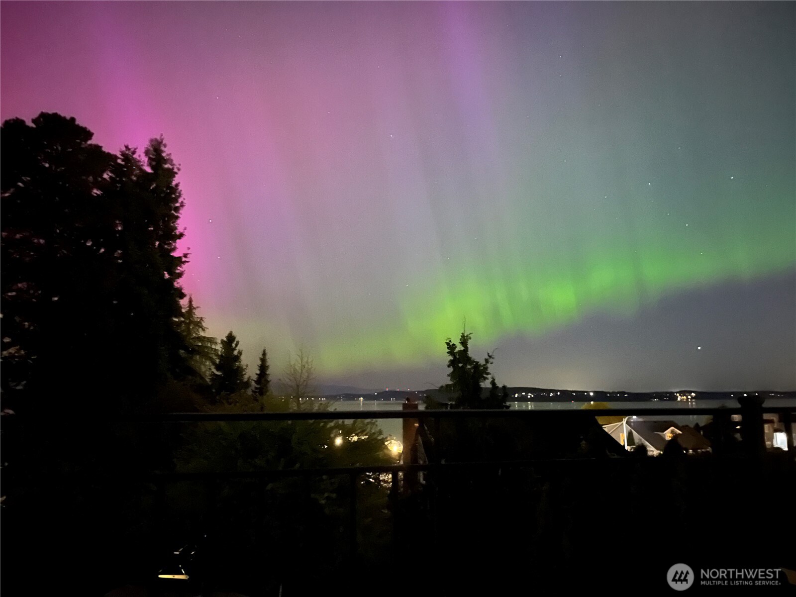 1607 Nisqually Street , Steilacoom, WA 98388