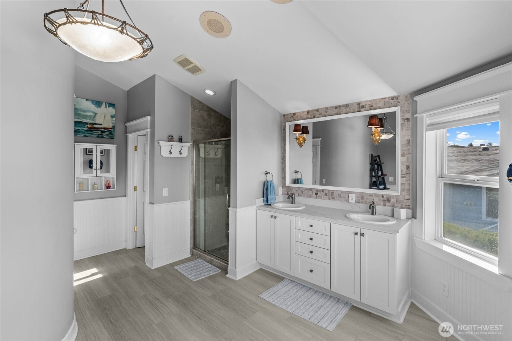 1607 Nisqually Street , Steilacoom, WA 98388