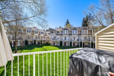 11913 NE 163rd Place #19-2, Bothell, WA 98011 - Photo 14
