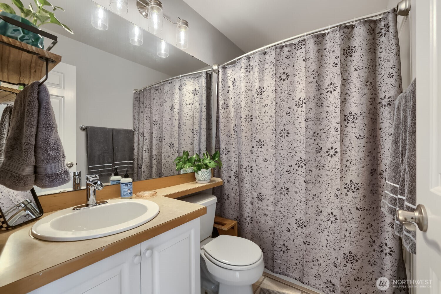 11913 NE 163rd Place #19-2, Bothell, WA 98011