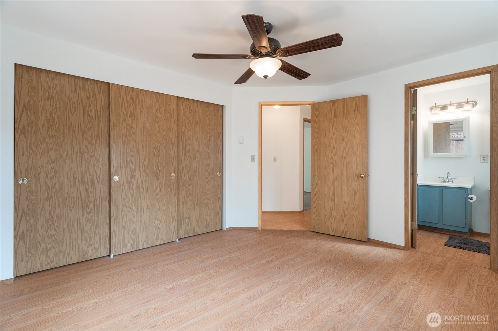 14031 33rd Place S, Tukwila, WA 98168-6017