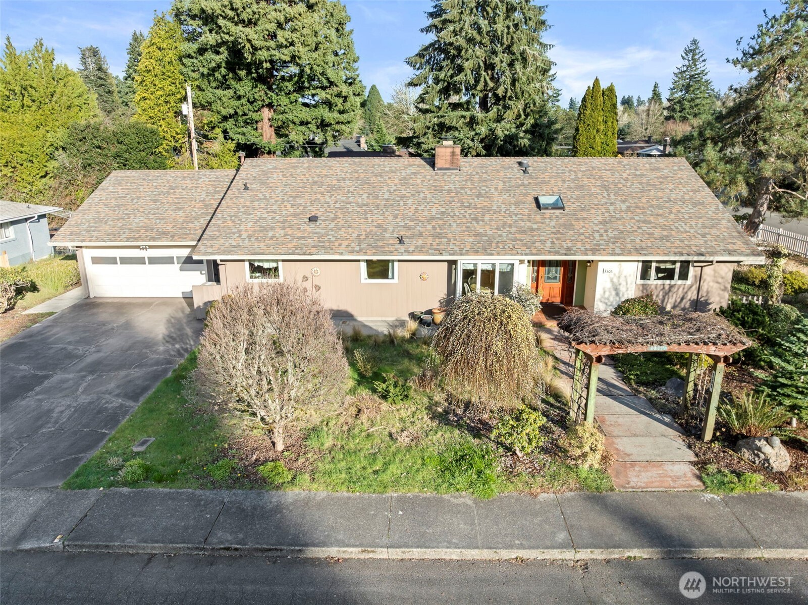 3306 Fairfield Road SE, Tumwater, WA 98501-6102