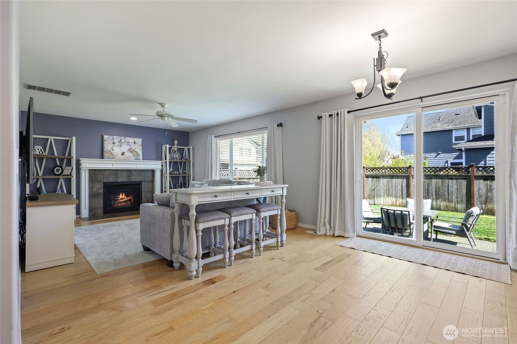 6914 Axis Street SE, Lacey, WA 98513