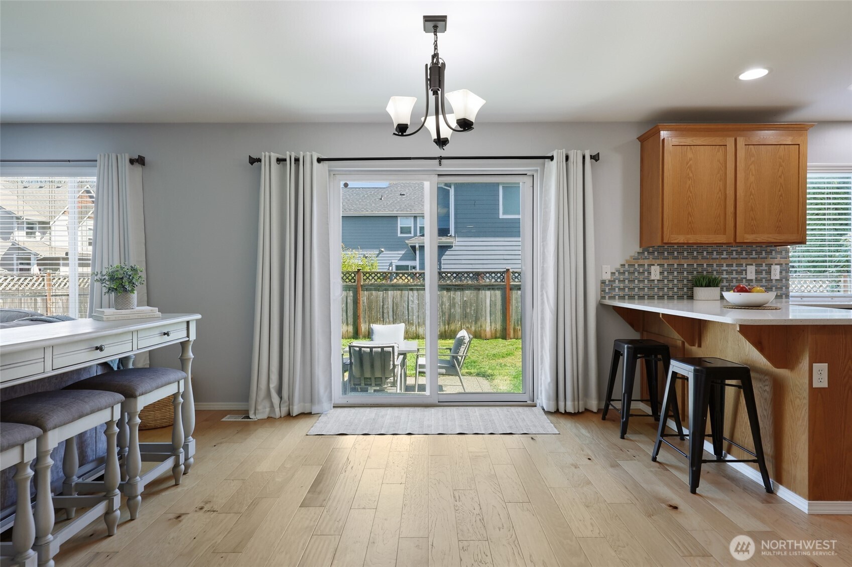 6914 Axis Street SE, Lacey, WA 98513