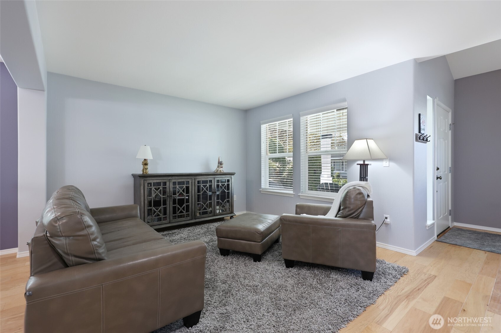 6914 Axis Street SE, Lacey, WA 98513