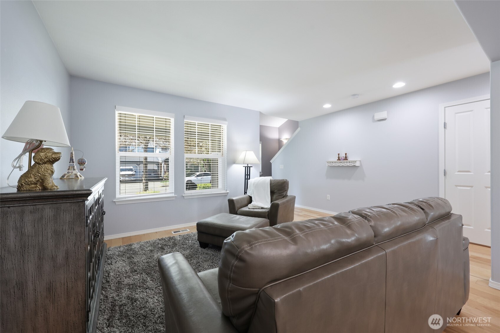 6914 Axis Street SE, Lacey, WA 98513