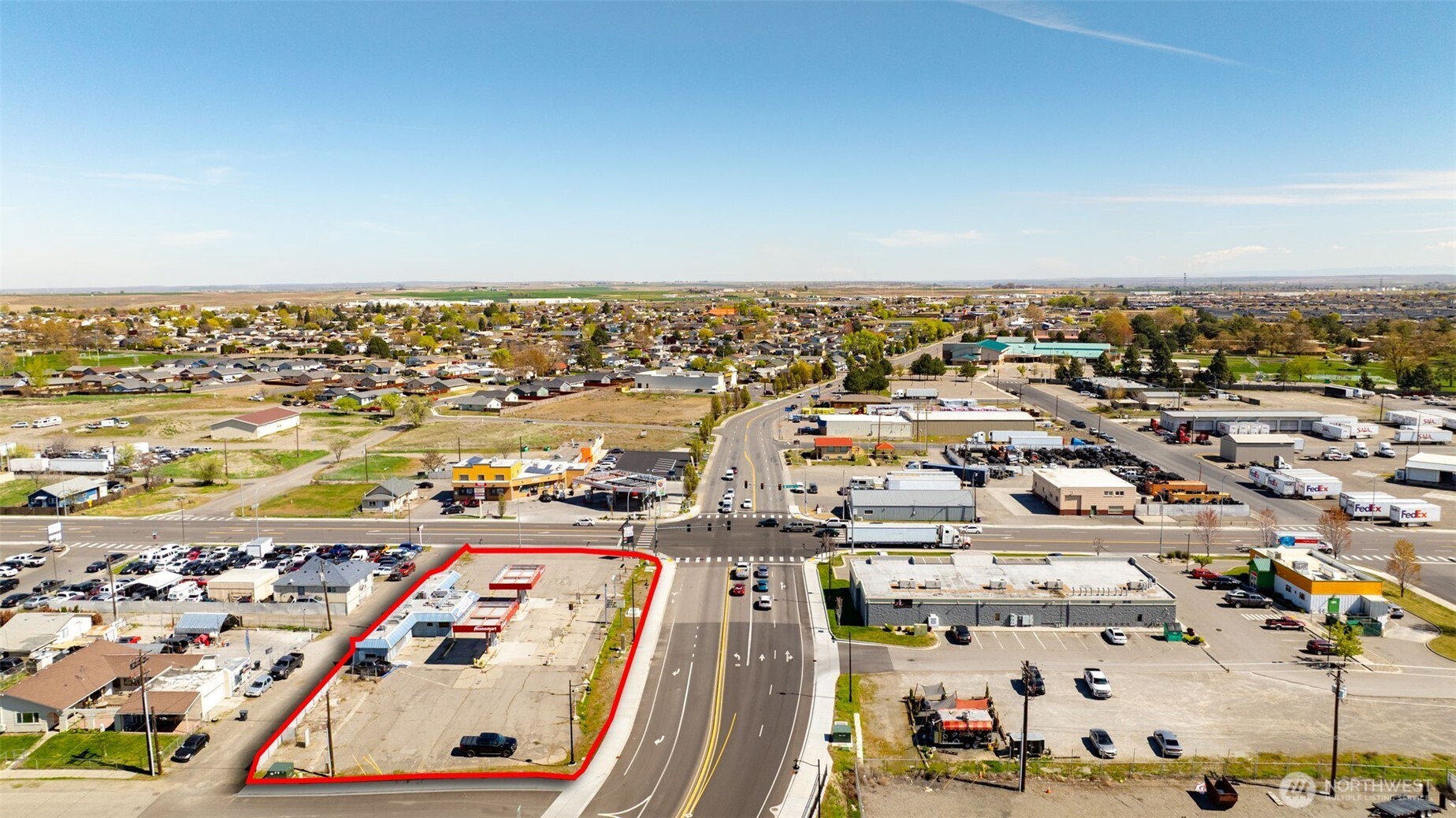 1211 E Lewis Street , Pasco, WA 99301-4306