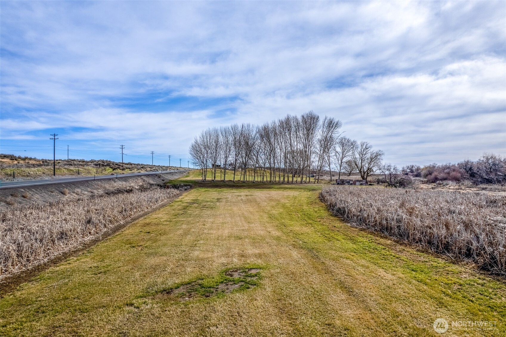19773 W Hwy 28 , Quincy, WA 98848