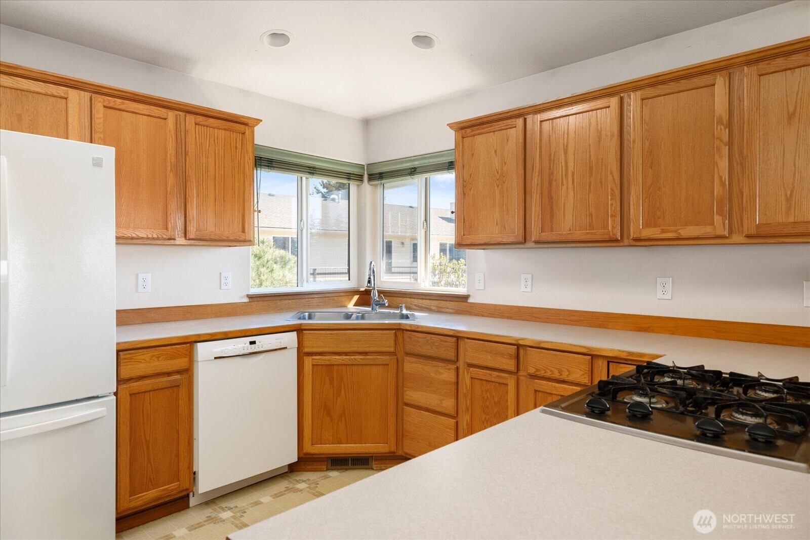 648 Hacienda Drive , Coupeville, WA 98239