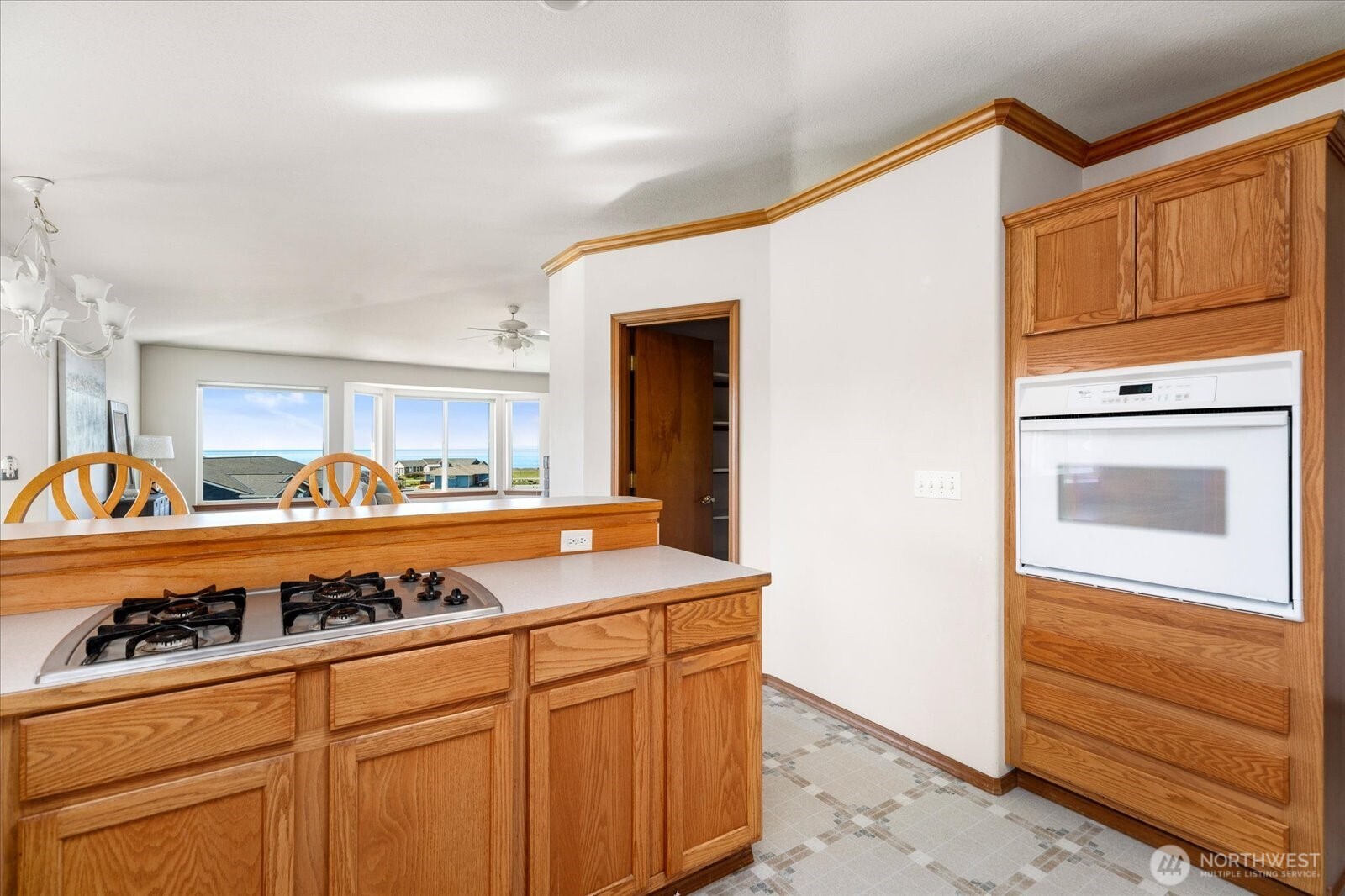 648 Hacienda Drive , Coupeville, WA 98239