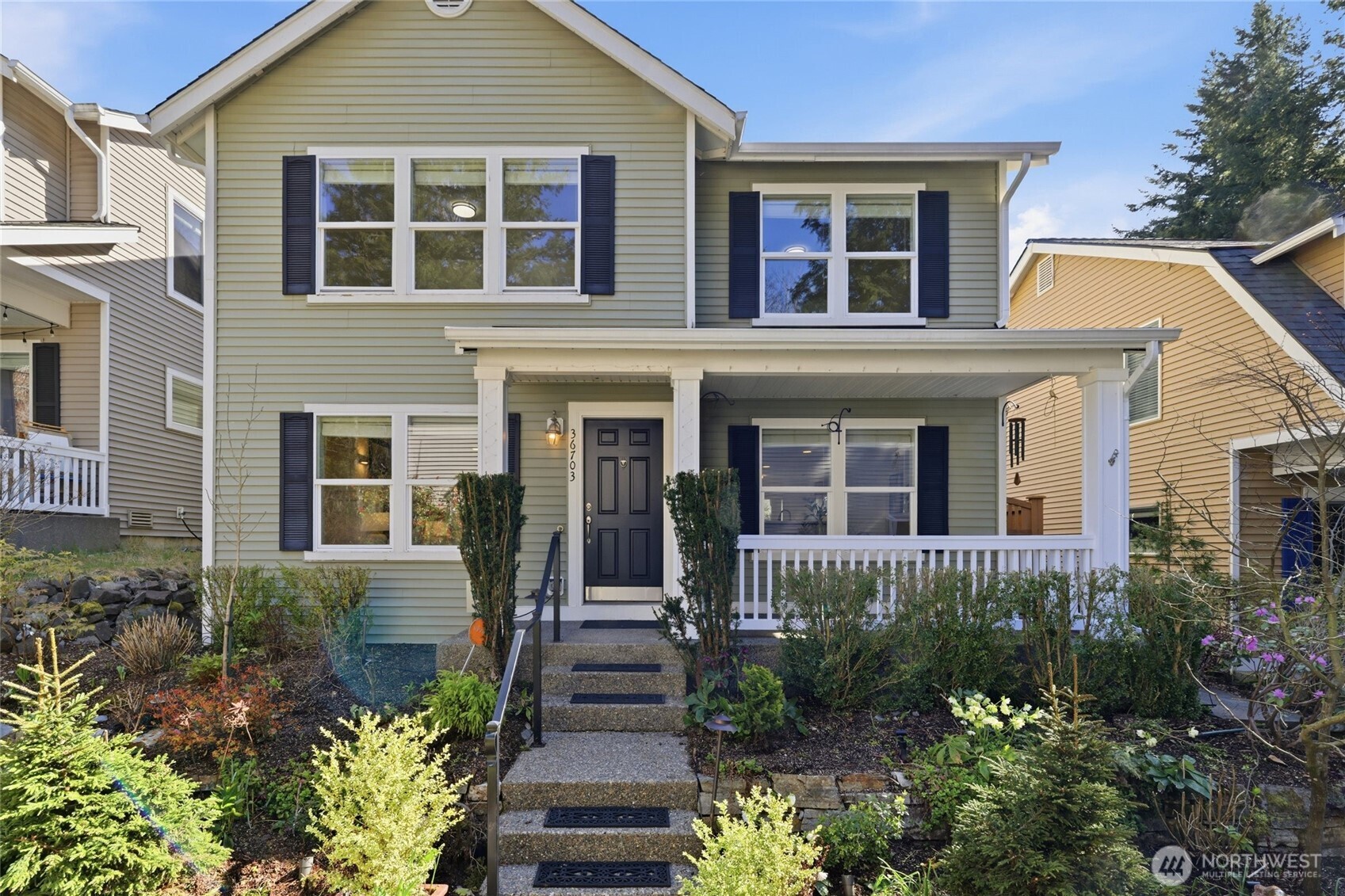 36703 SE Gravenstein Court , Snoqualmie, WA 98065