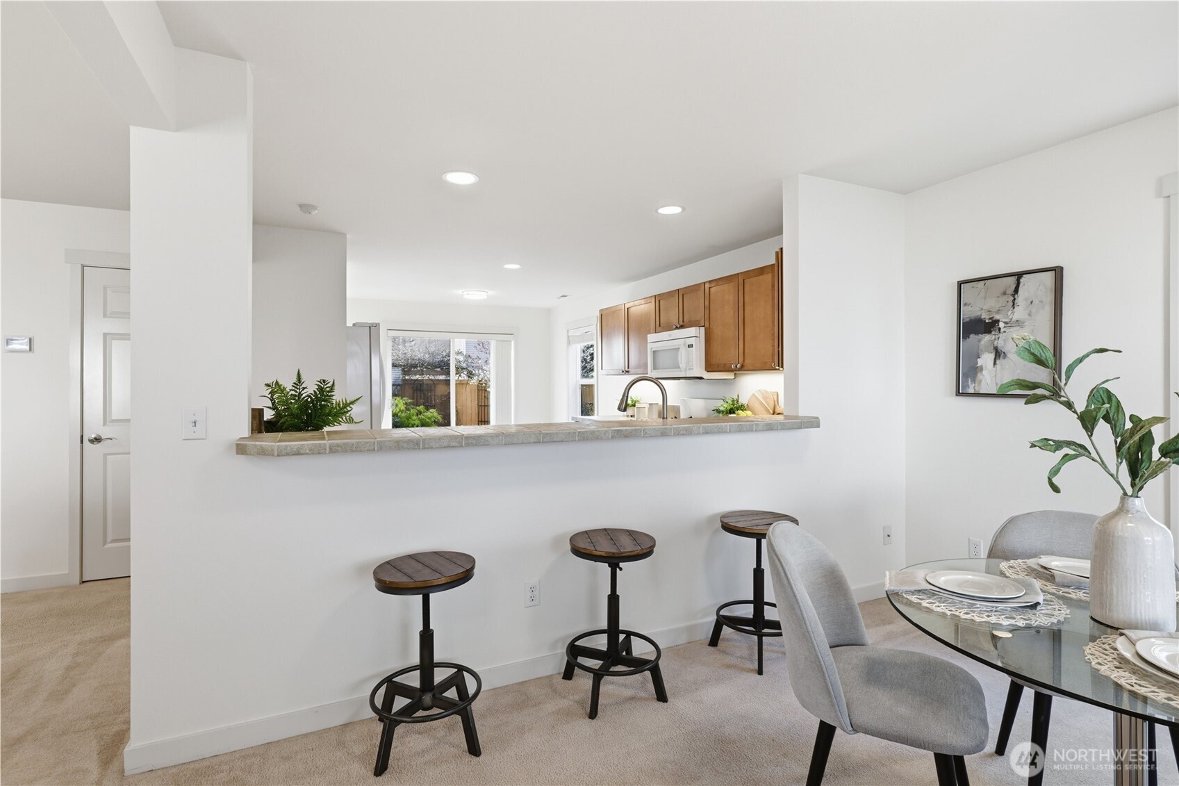 36703 SE Gravenstein Court , Snoqualmie, WA 98065
