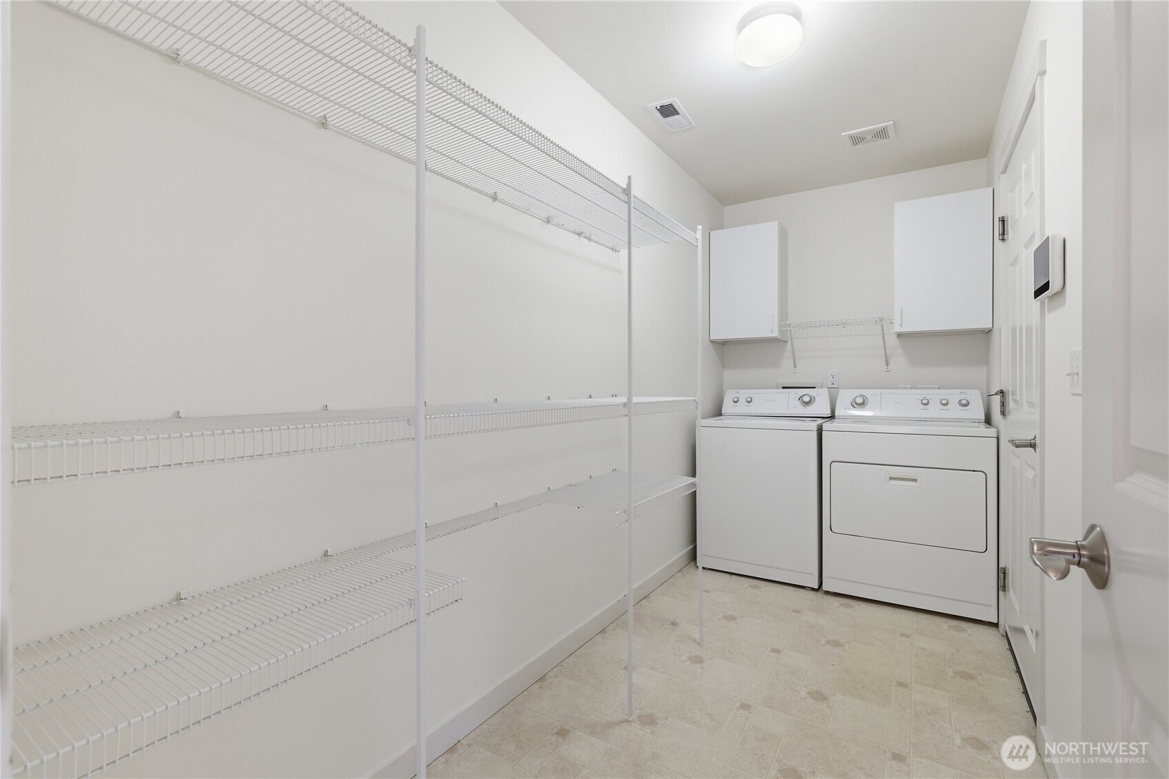 36703 SE Gravenstein Court , Snoqualmie, WA 98065