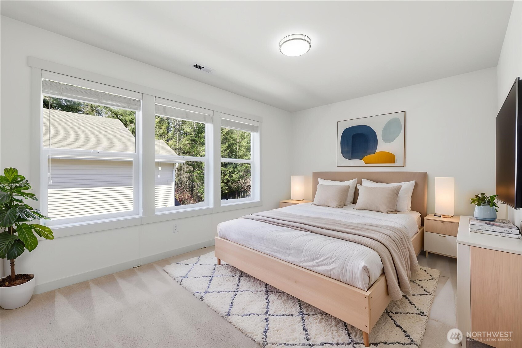 36703 SE Gravenstein Court , Snoqualmie, WA 98065