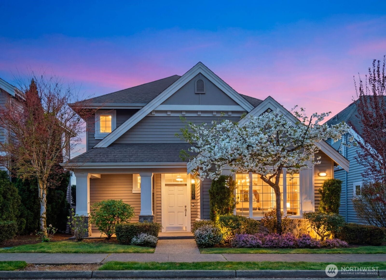 2045 32nd Avenue NE, Issaquah, WA 98029