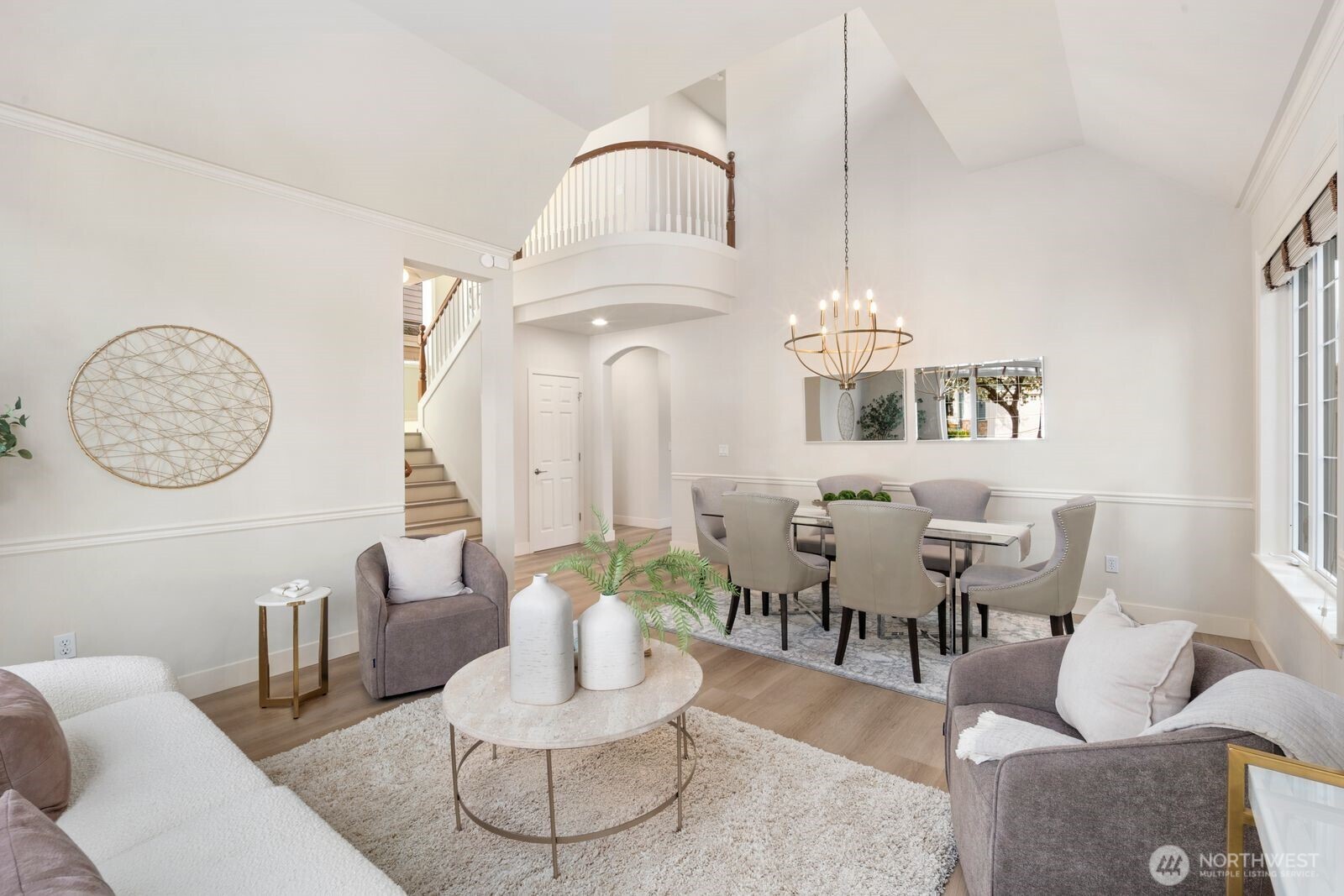 2045 32nd Avenue NE, Issaquah, WA 98029