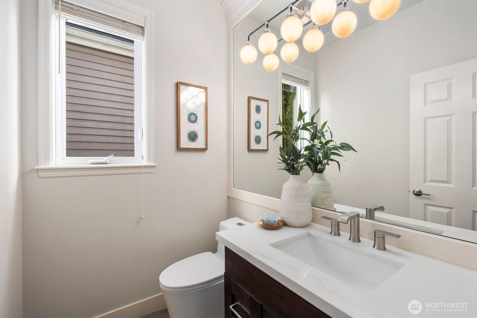 2045 32nd Avenue NE, Issaquah, WA 98029