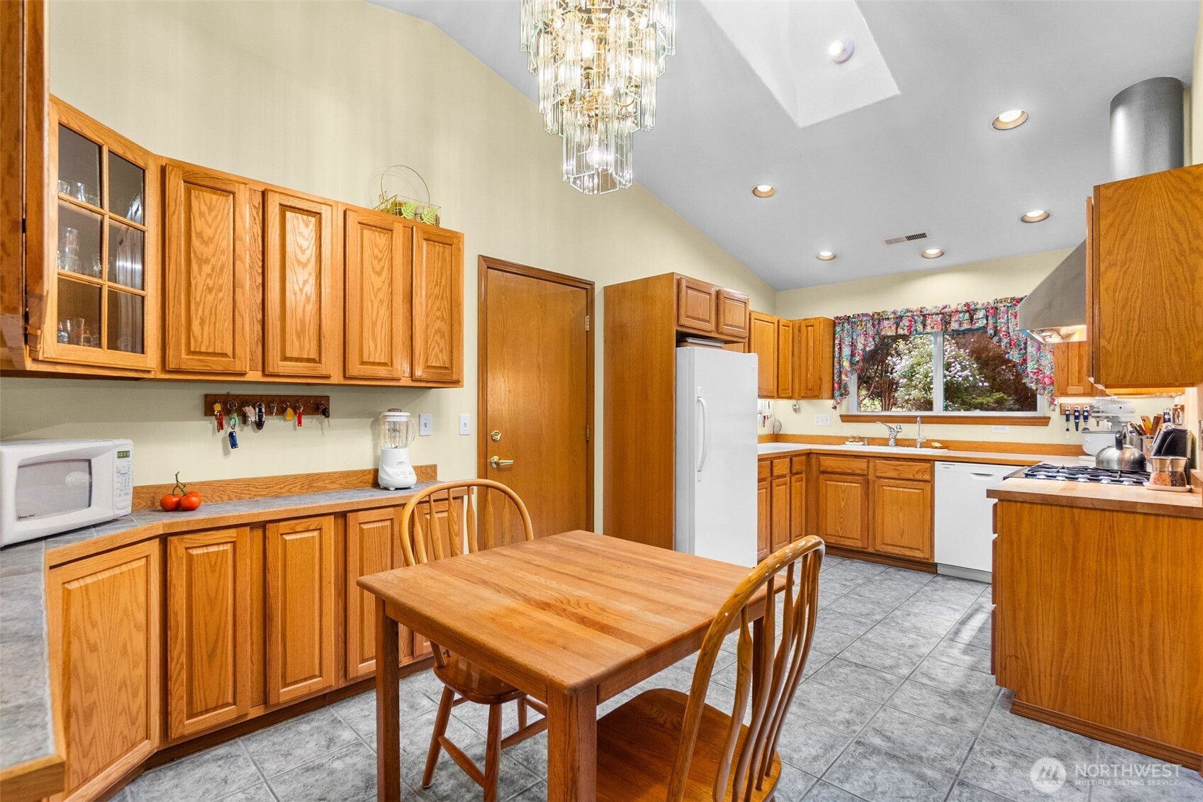 11846 Deer Trail Lane SW, Olympia, WA 98512