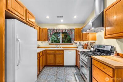 11846 Deer Trail Lane SW, Olympia, WA 98512 - Photo 6