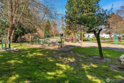 5505 S 236th Place , Kent, WA 98032 - Photo 19