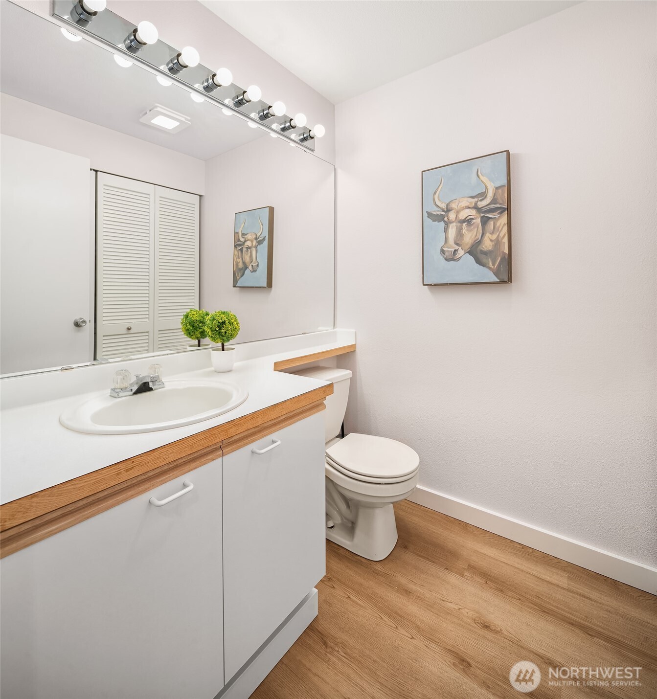 5505 S 236th Place , Kent, WA 98032
