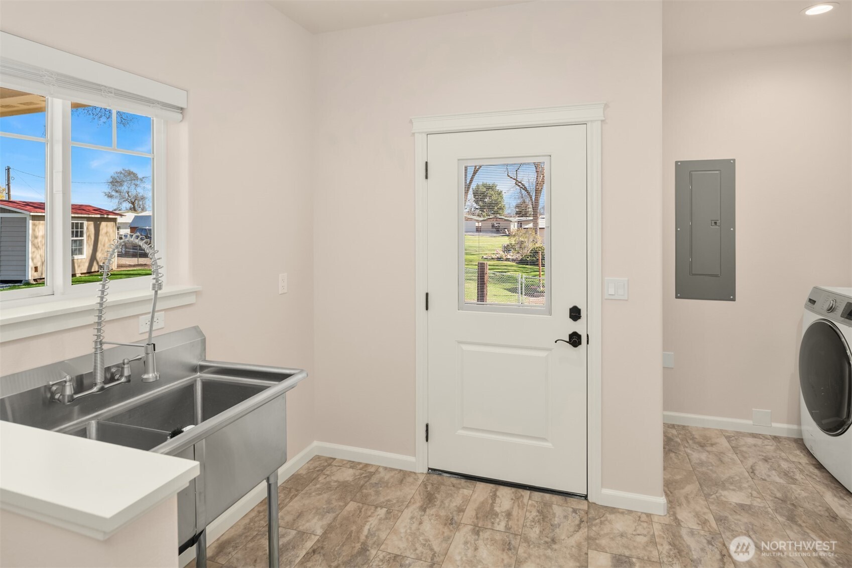 2762 Elgin Road NE, Moses Lake, WA 98837